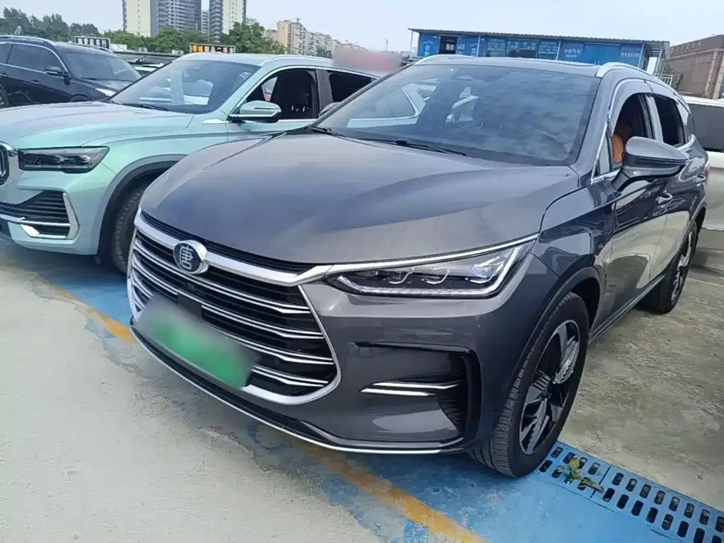 BYD Tang New Energy — фото 1