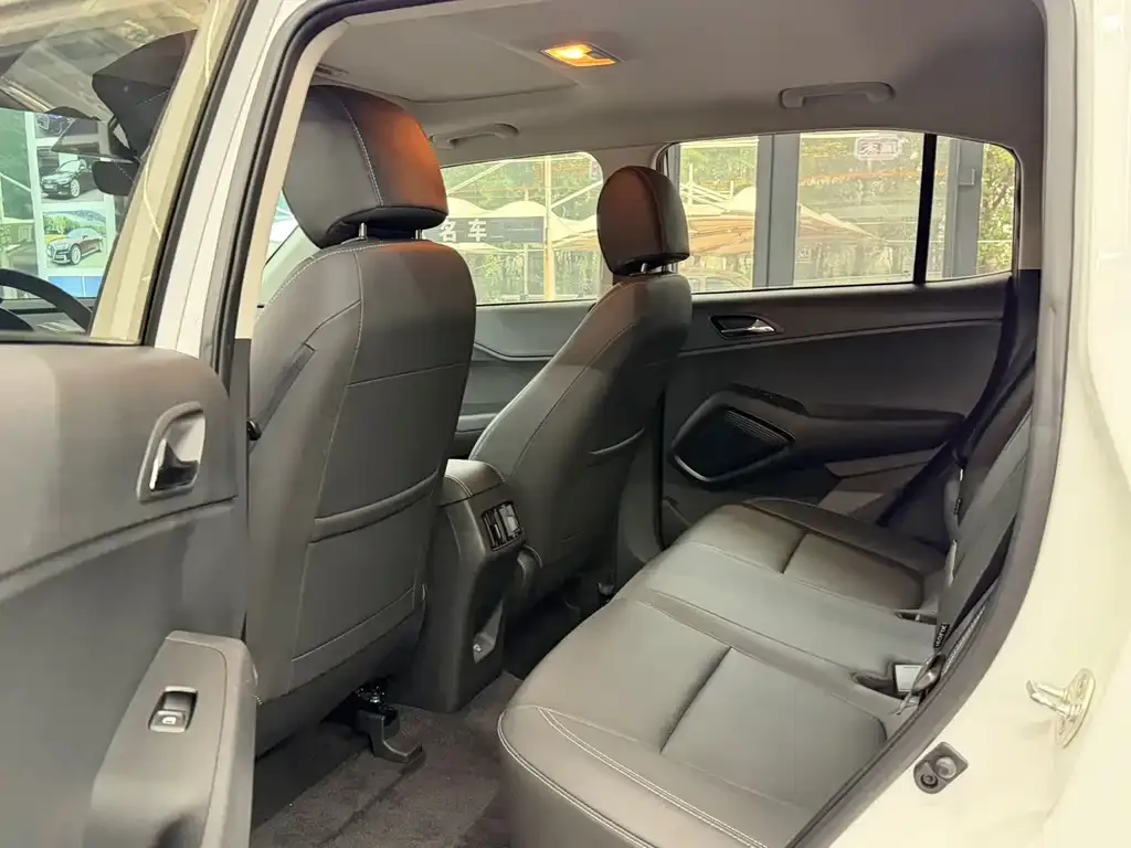 Hyundai ix35 2022 из CN, фото 2