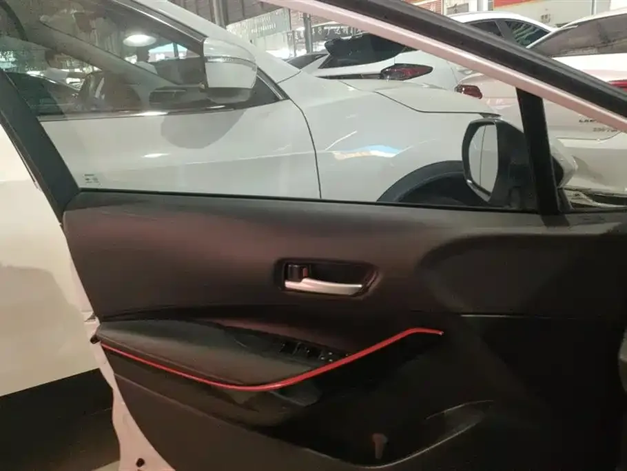 Toyota Levin 2021 из CN, фото 2