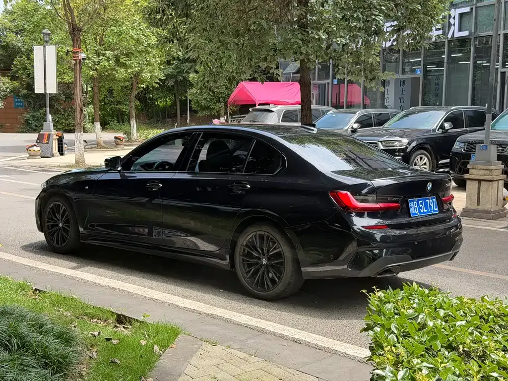 BMW 3 Series — фото 10