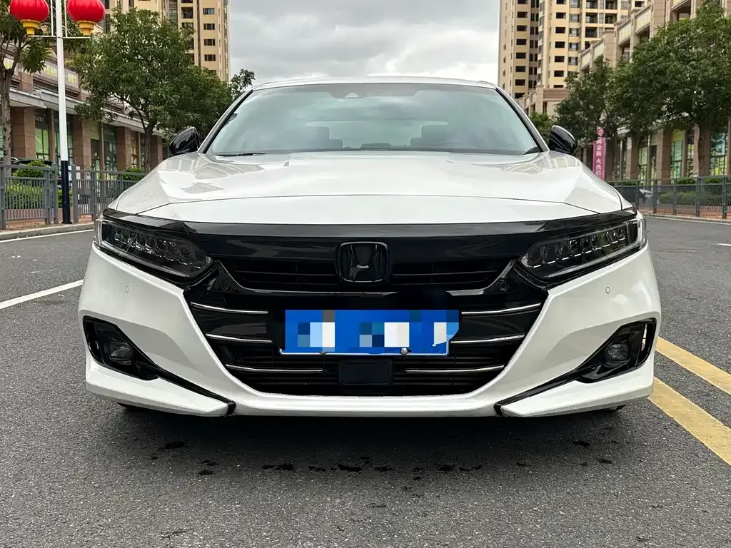 Honda Accord — фото 6