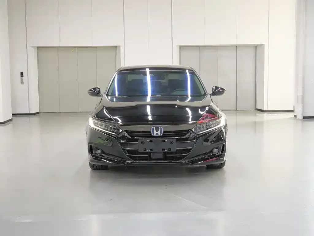 Honda Accord — фото 4