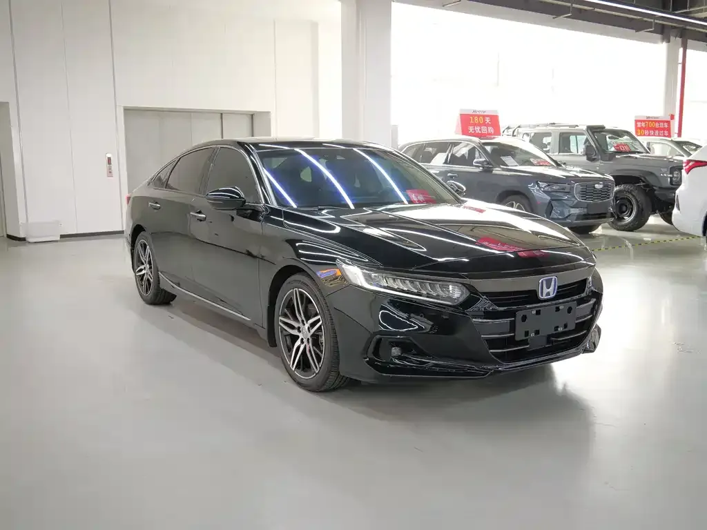 Honda Accord — фото 5