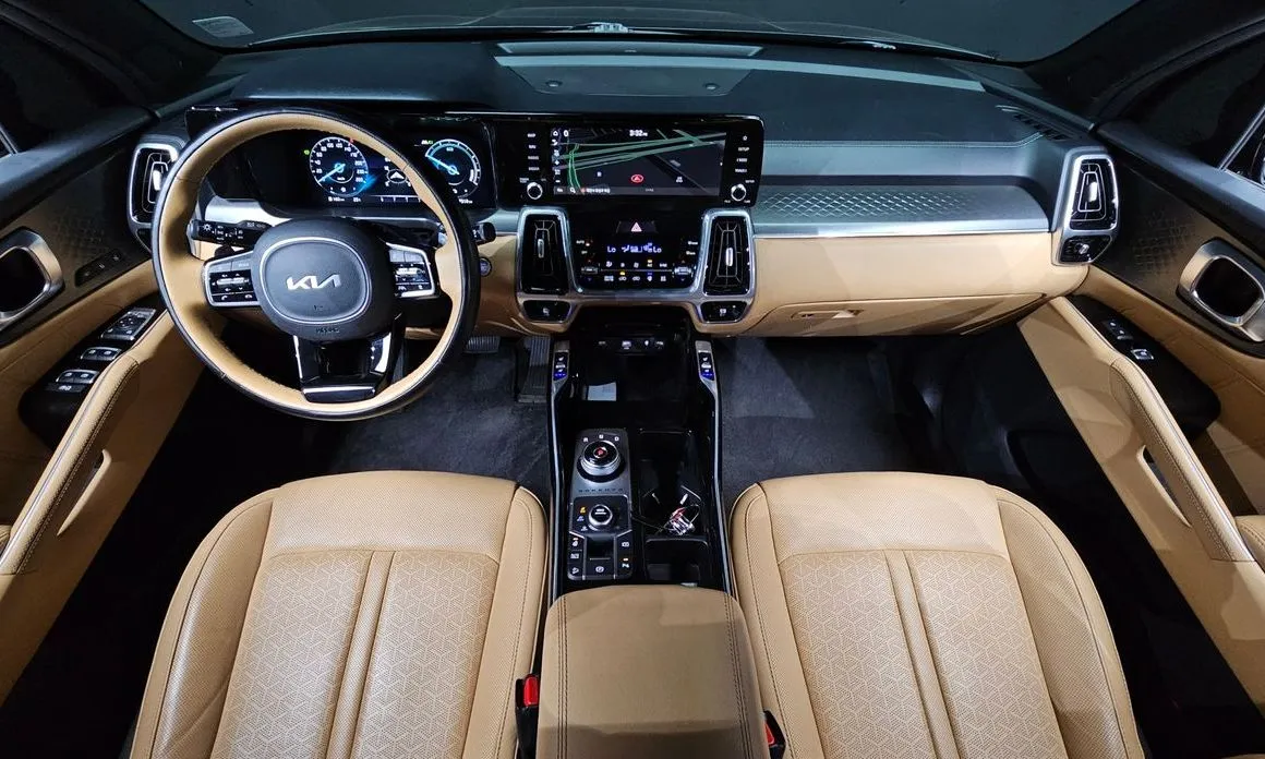 Kia Sorento — фото 10