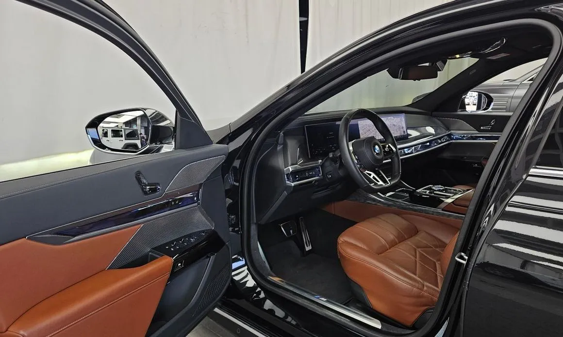 BMW 7-Series 2024 из KR, фото 5