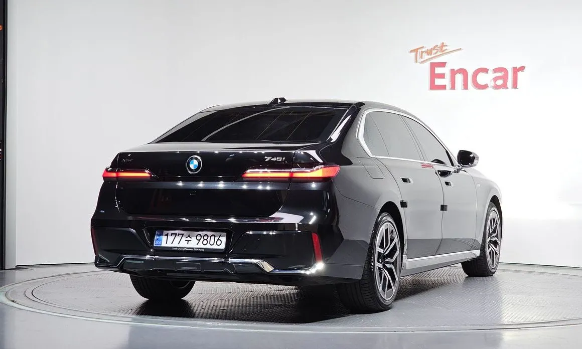 BMW 7-Series 2024 из KR, фото 4