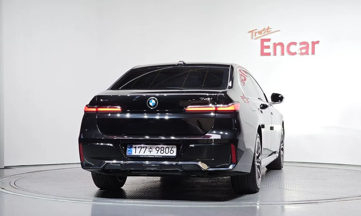 BMW 7-Series 2024 из KR, фото 10