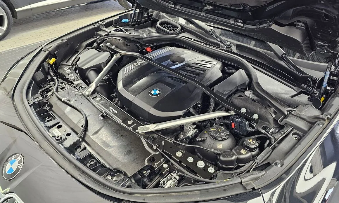 BMW 7-Series 2024 из KR, фото 8