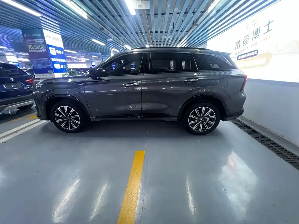 Changan CS75PLUS — фото 8