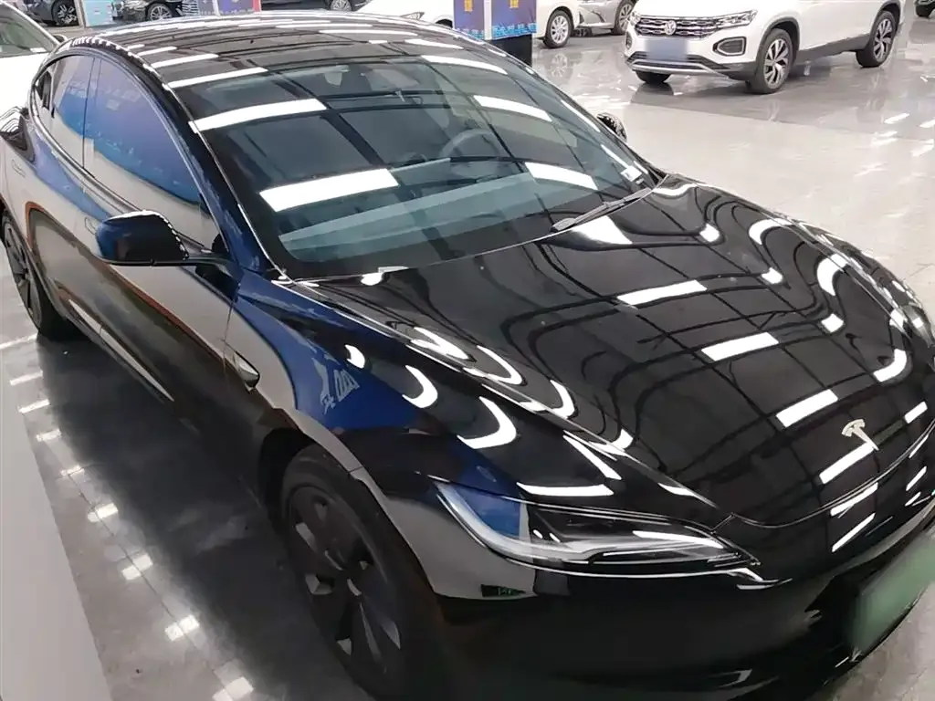 Tesla Model 3 2024 из CN, фото 2