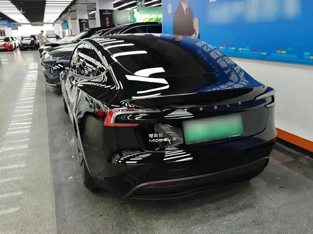 Tesla Model 3 2024 из CN, фото 5