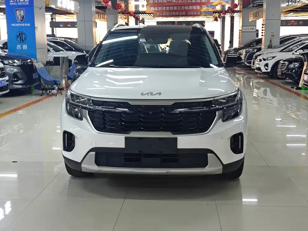 Kia Seltos — фото 4