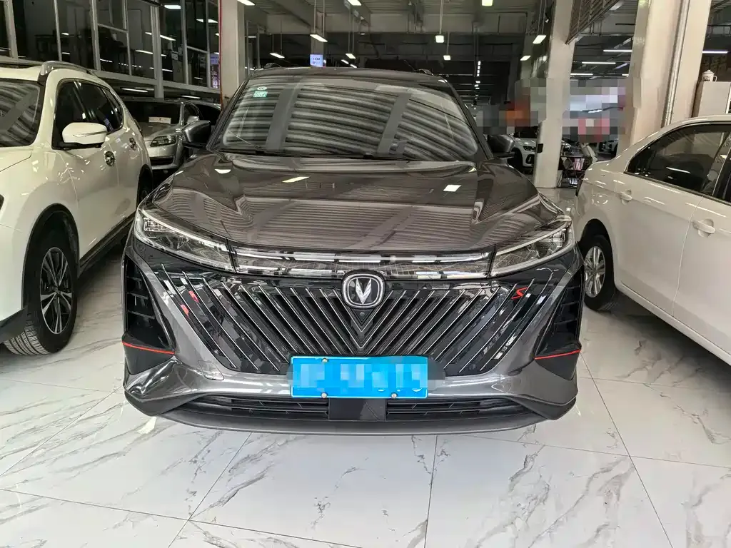 Changan CS75PLUS — фото 3
