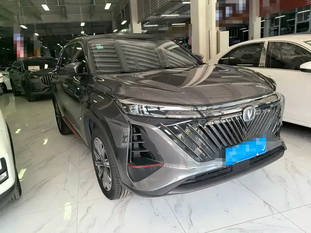 Changan CS75PLUS — фото 2