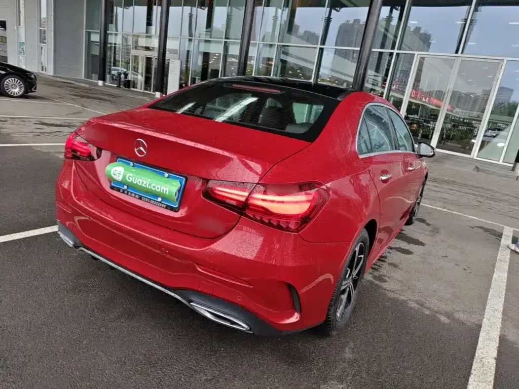 Mercedes-Benz A-Class — фото 8
