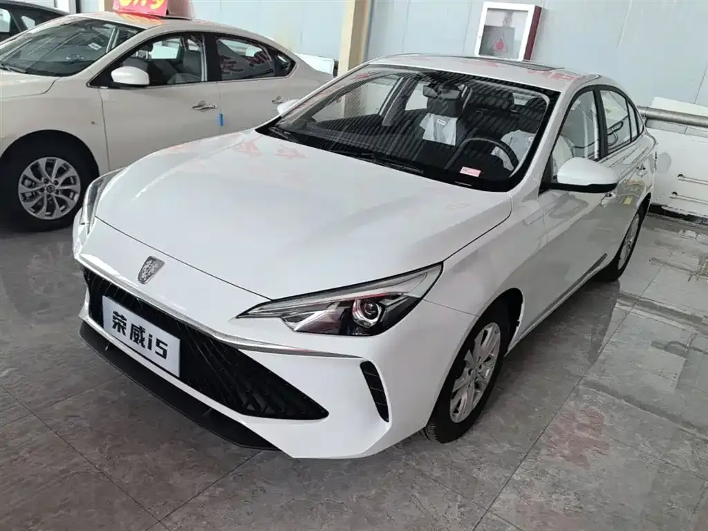 Roewe i5 2026 из CN, фото 4