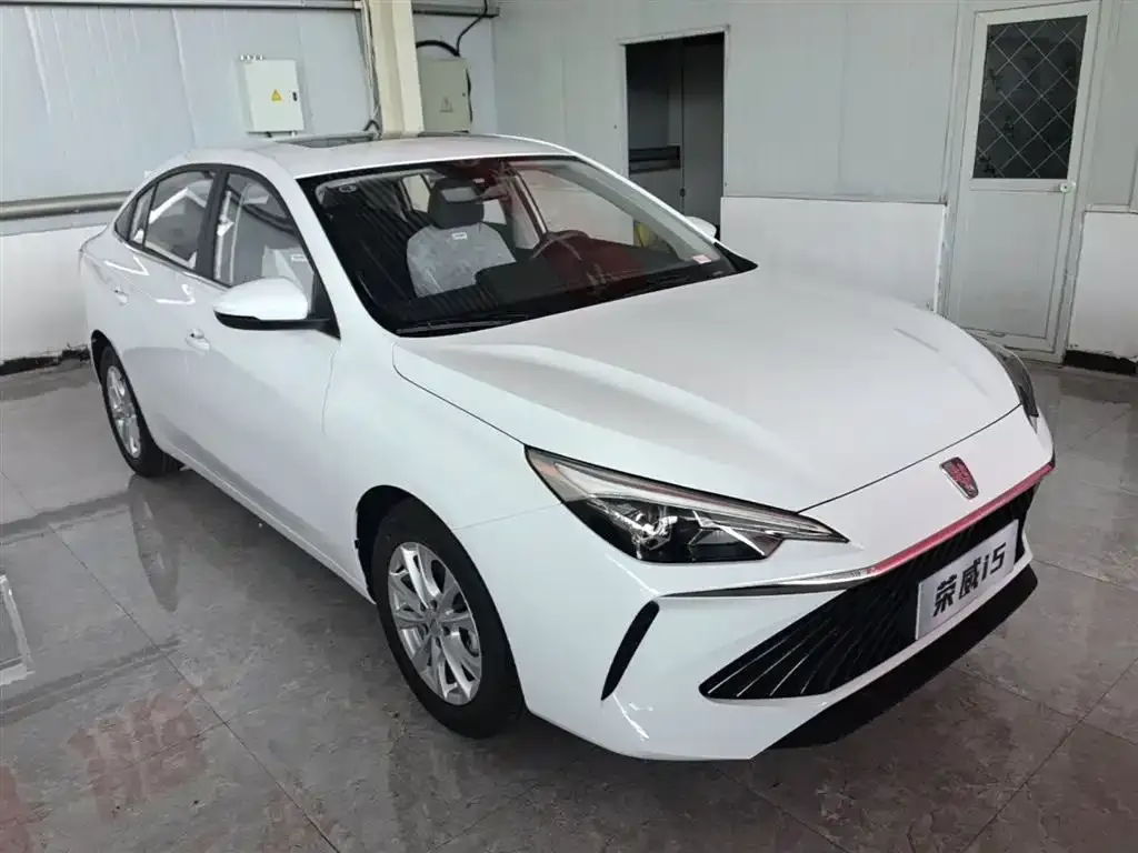 Roewe i5 2026 из CN, фото 3