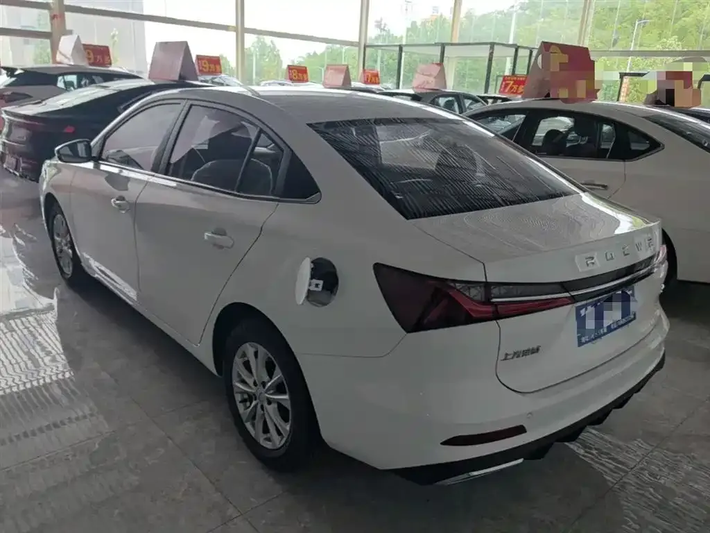Roewe i5 2026 из CN, фото 10