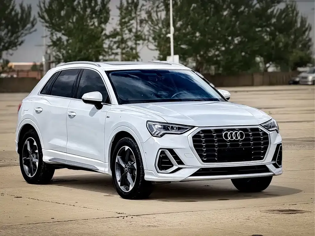 Audi Q3 — фото 5