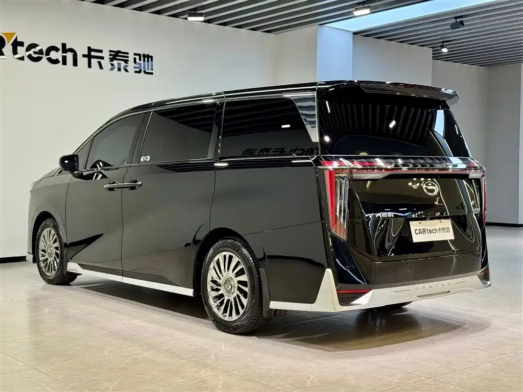 GAC Motor Trumpchi M8 — фото 10