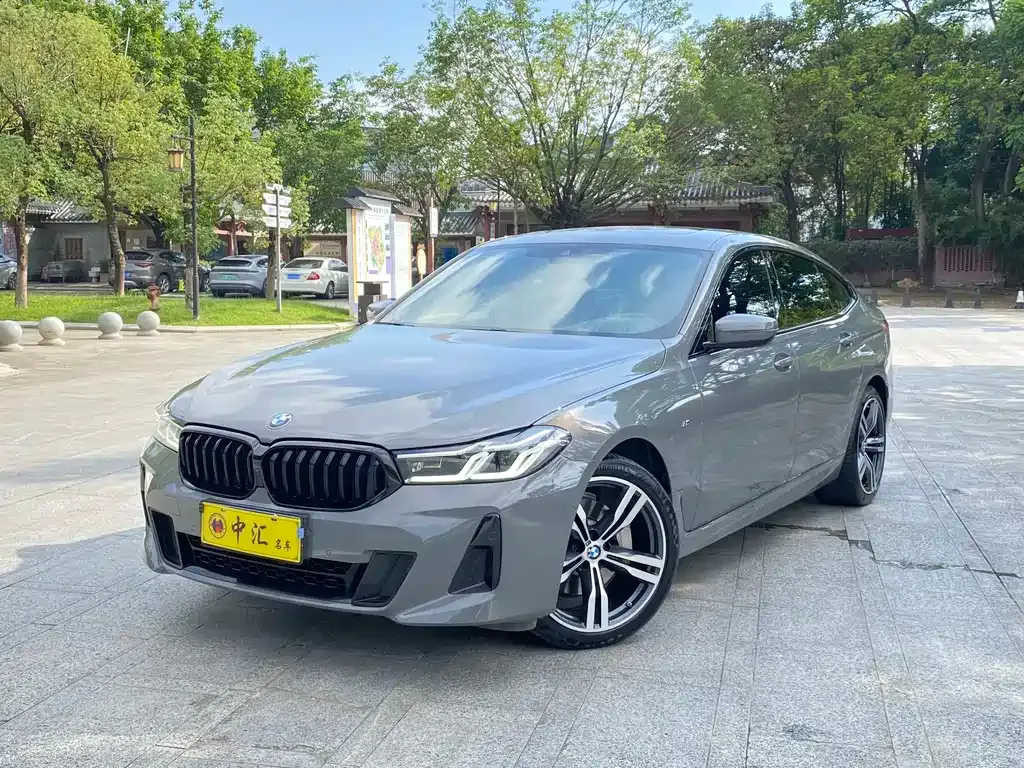 BMW 6 Series GT — фото 10