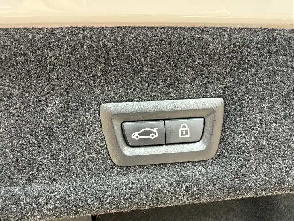 BMW 3 Series — фото 10