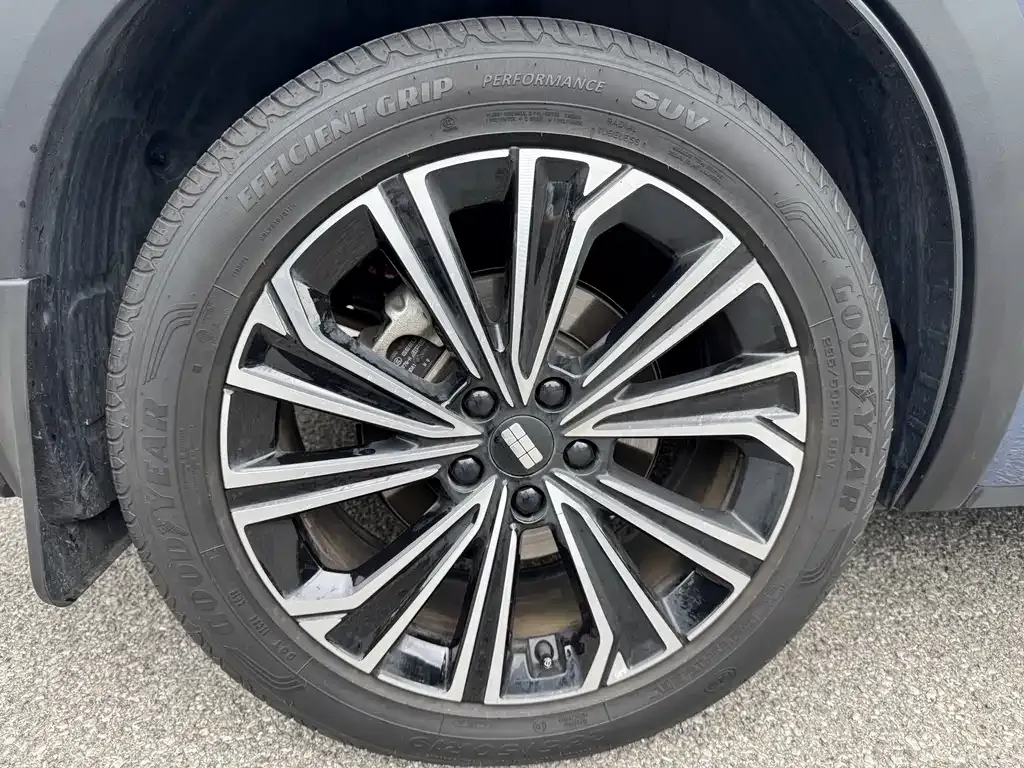 Geely Galaxy Xingjian 7 — фото 10