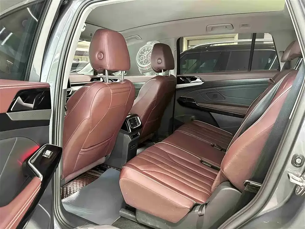 Volkswagen ID.6 X 2022 из CN, фото 3