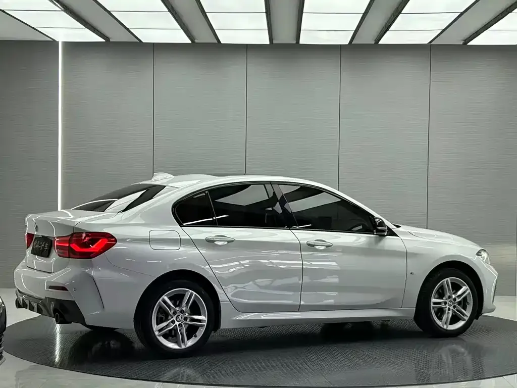 BMW 1 Series — фото 5