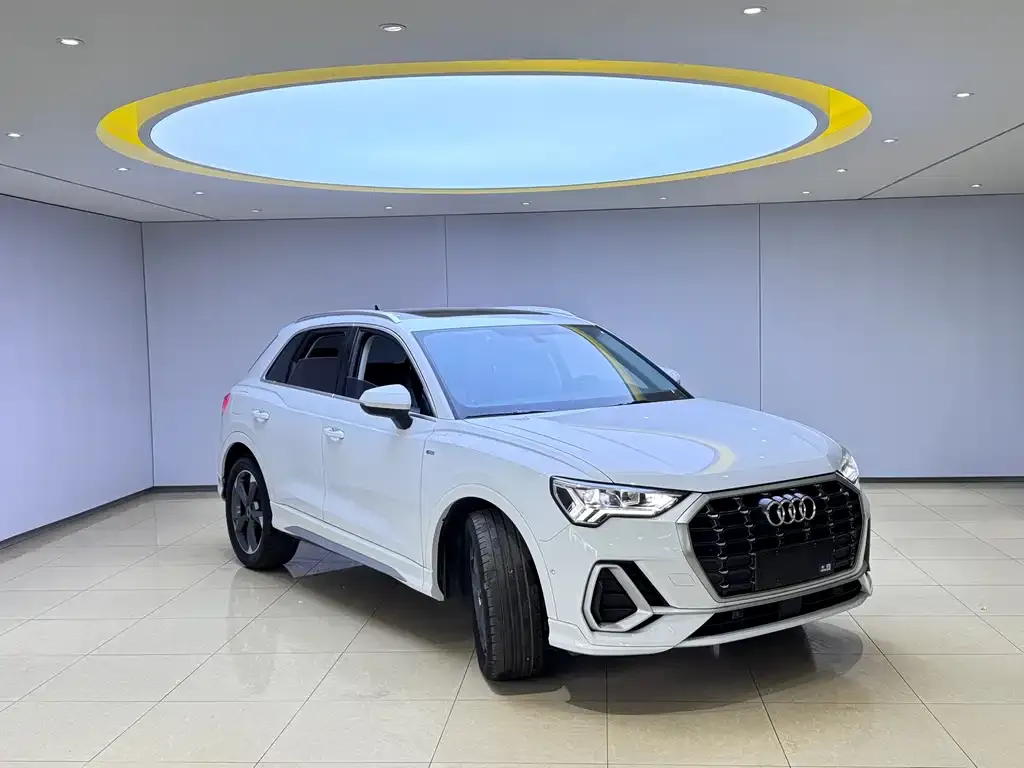 Audi Q3 — фото 2