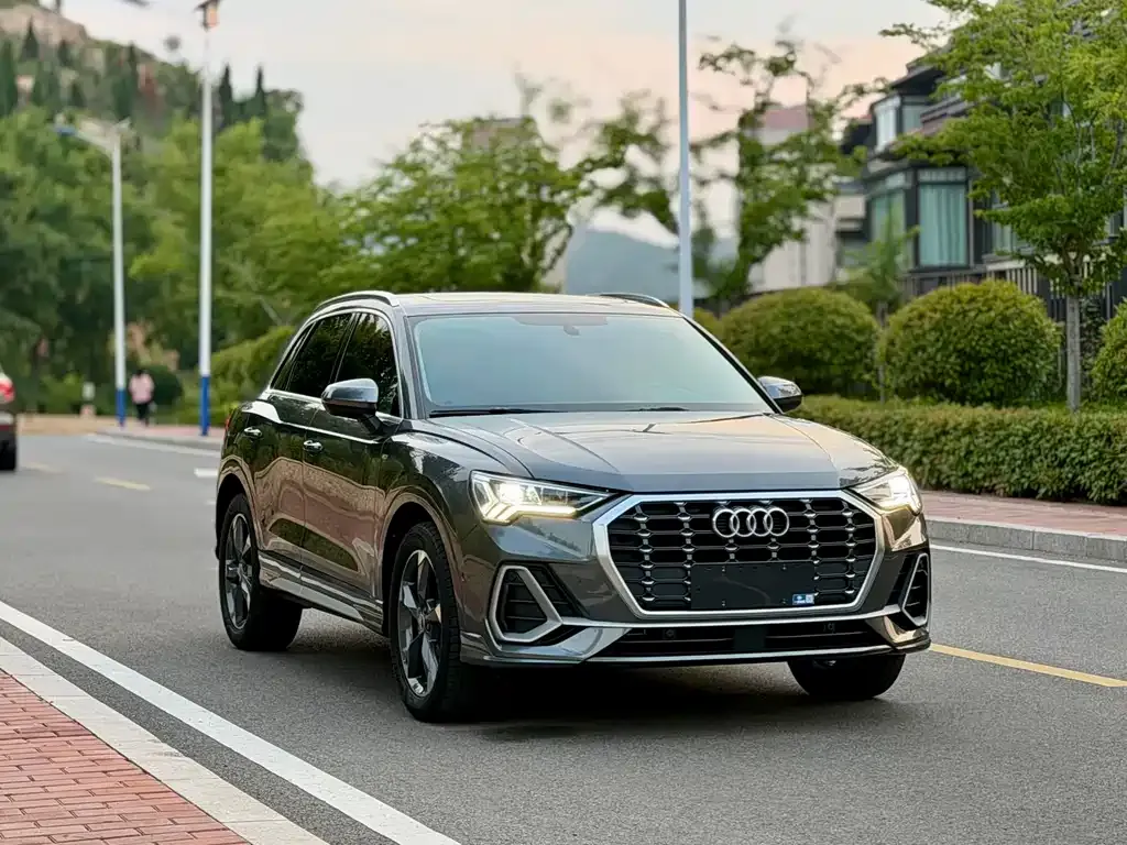 Audi Q3 — фото 2