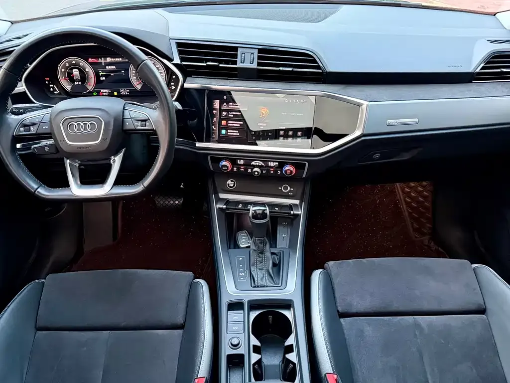 Audi Q3 — фото 5