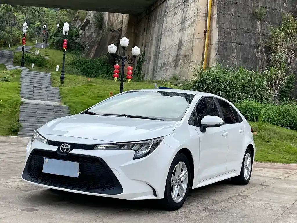 Toyota Levin — фото 1