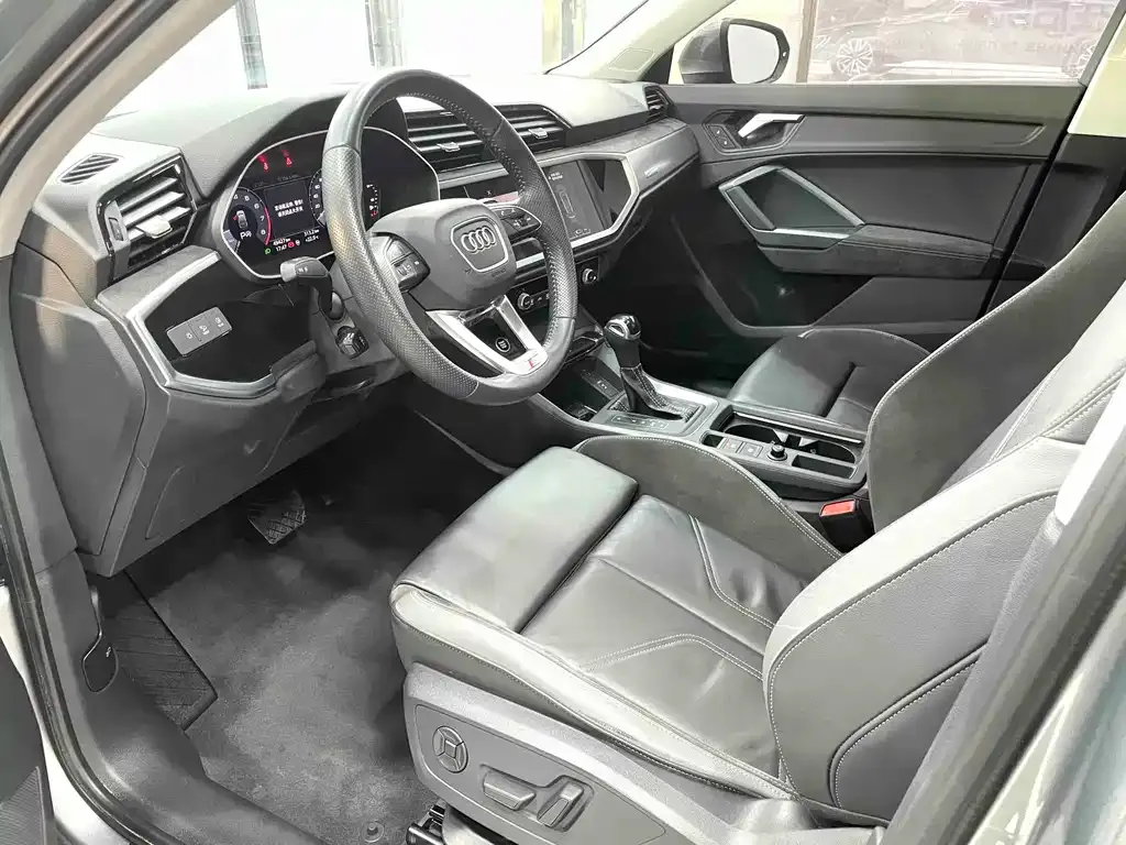 Audi Q3 Sportback 2021 из CN, фото 6