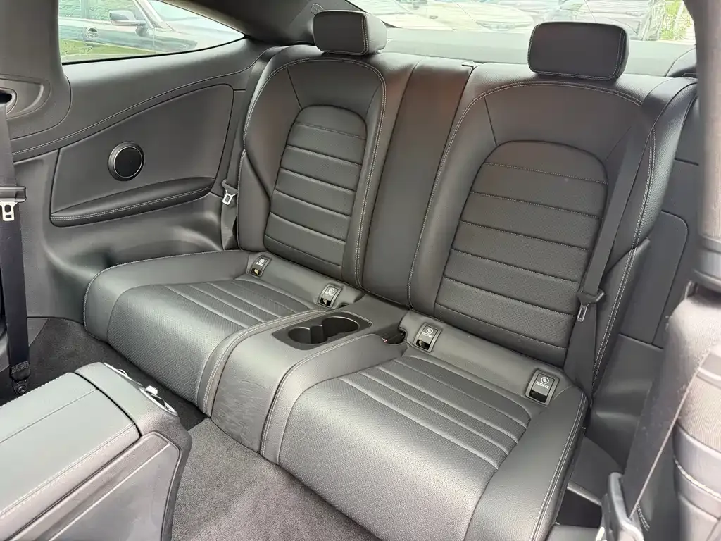 Mercedes-Benz C-Class (Import) — фото 2
