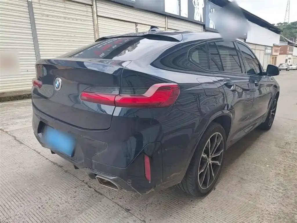 BMW X4 — фото 7