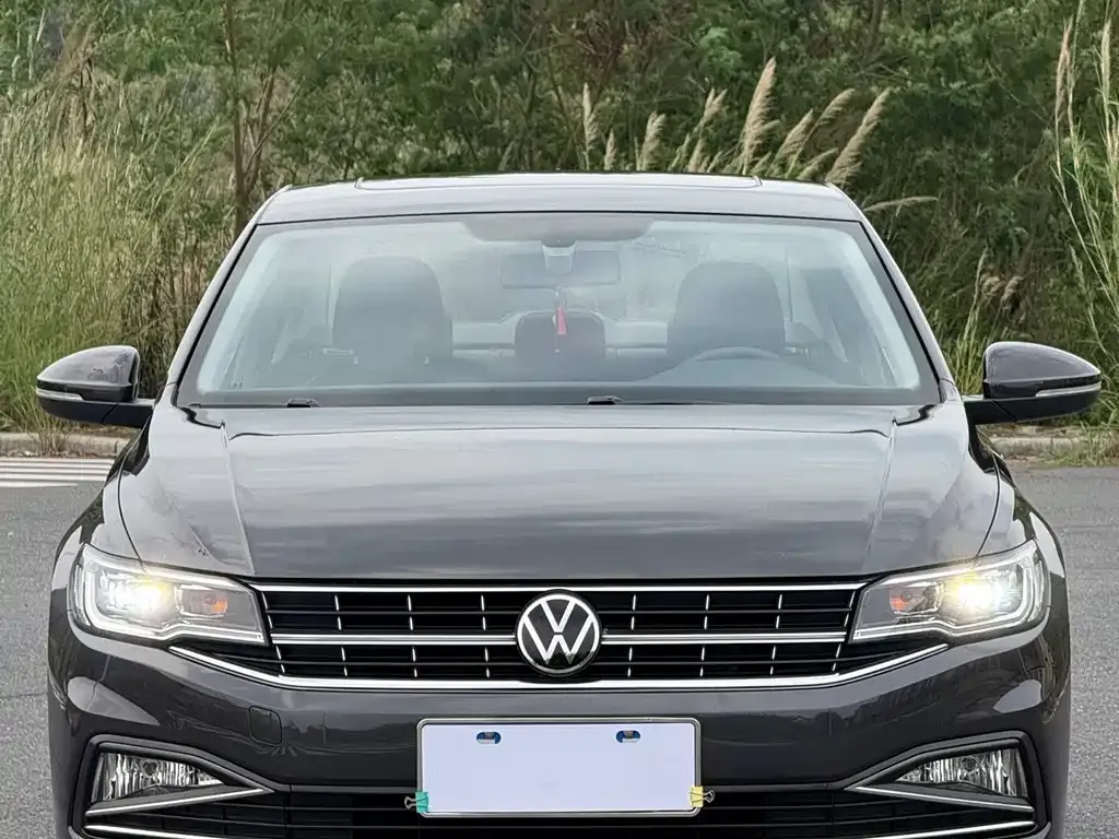 Volkswagen Bora 2021 из CN, фото 8