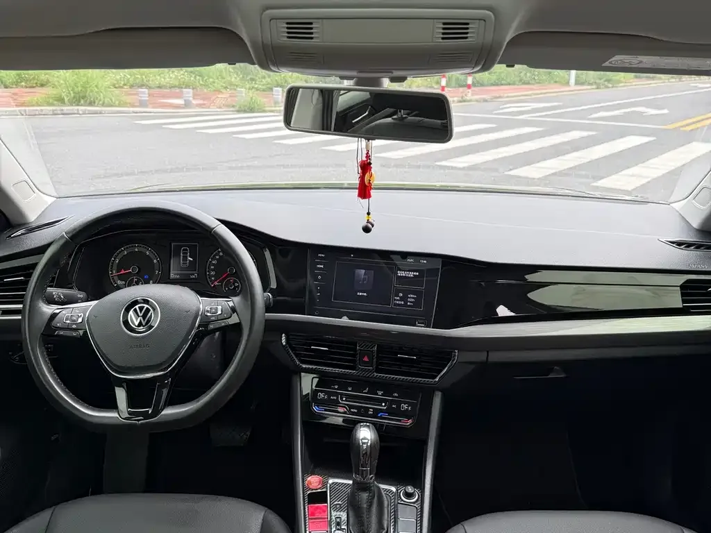 Volkswagen Bora 2021 из CN, фото 5