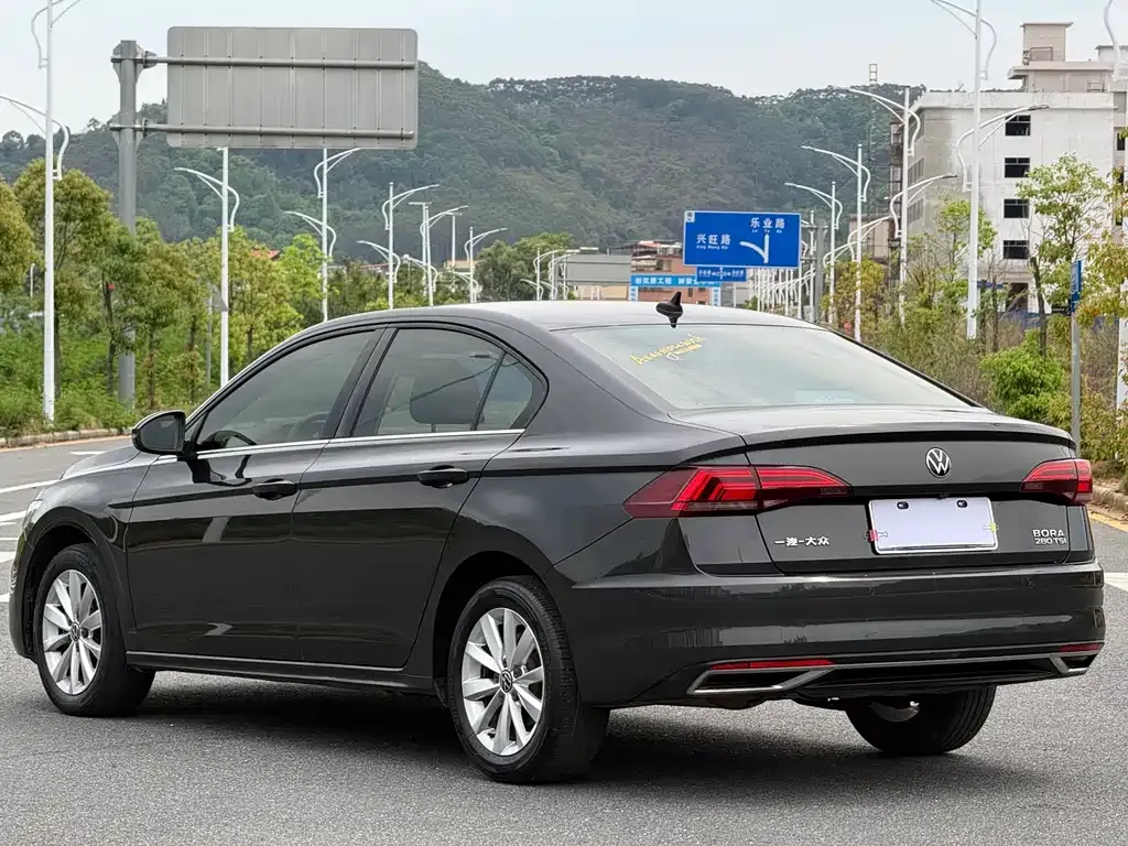 Volkswagen Bora 2021 из CN, фото 6
