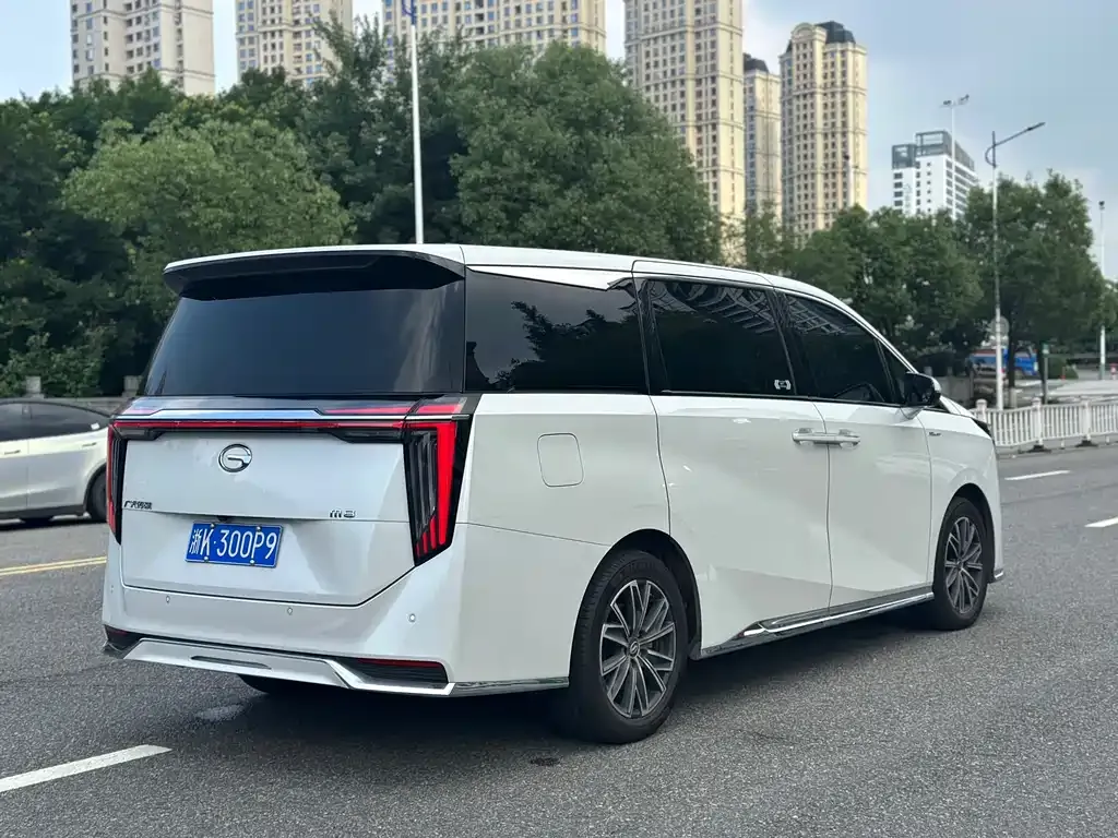 GAC Motor Trumpchi M8 — фото 2