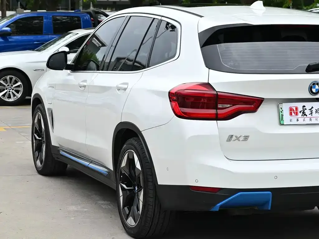 BMW iX3 2021 из CN, фото 4