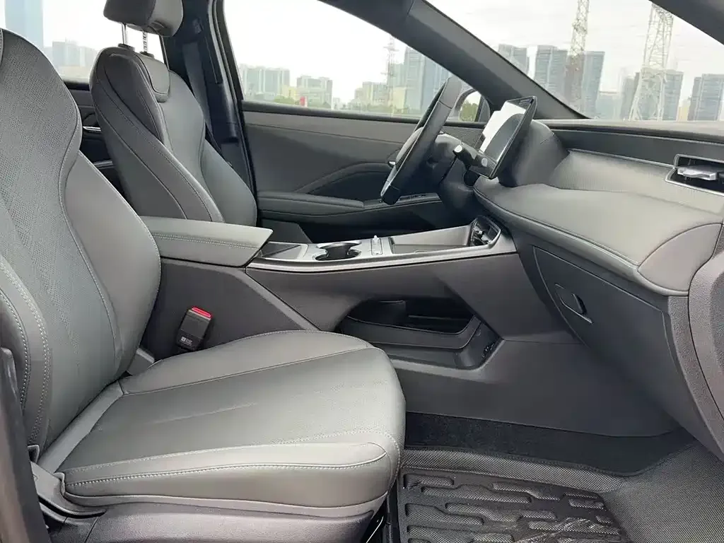 BYD Qin PLUS — фото 8