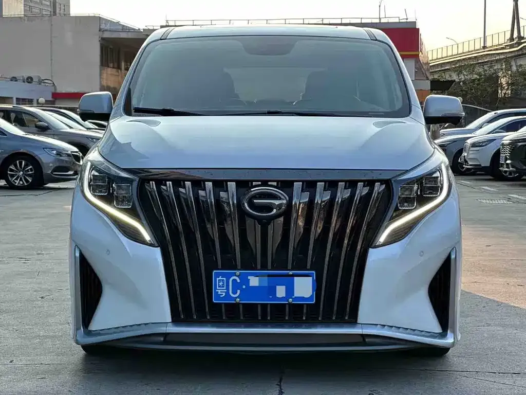 GAC Motor Trumpchi M8 — фото 9