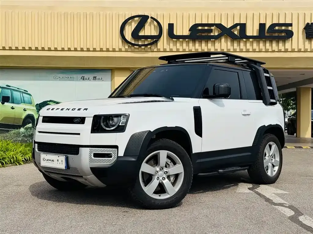Land Rover Defender — фото 1