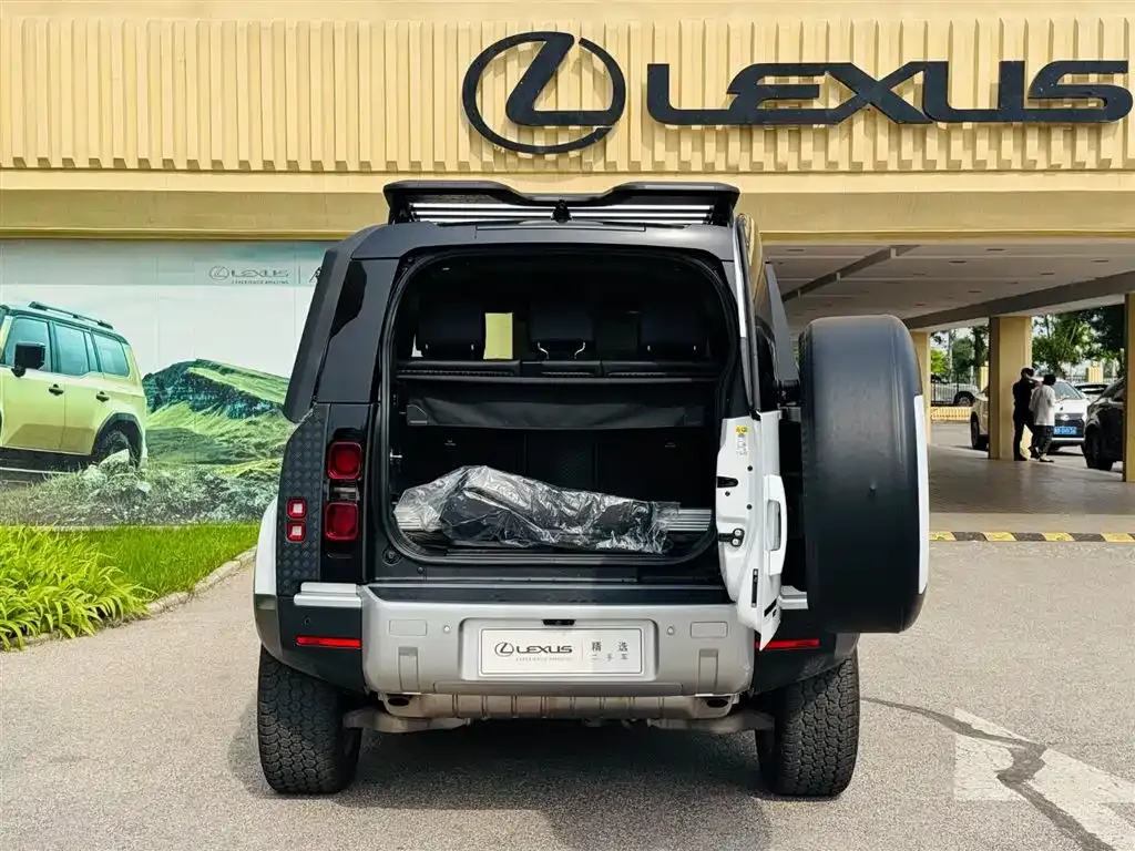 Land Rover Defender — фото 5