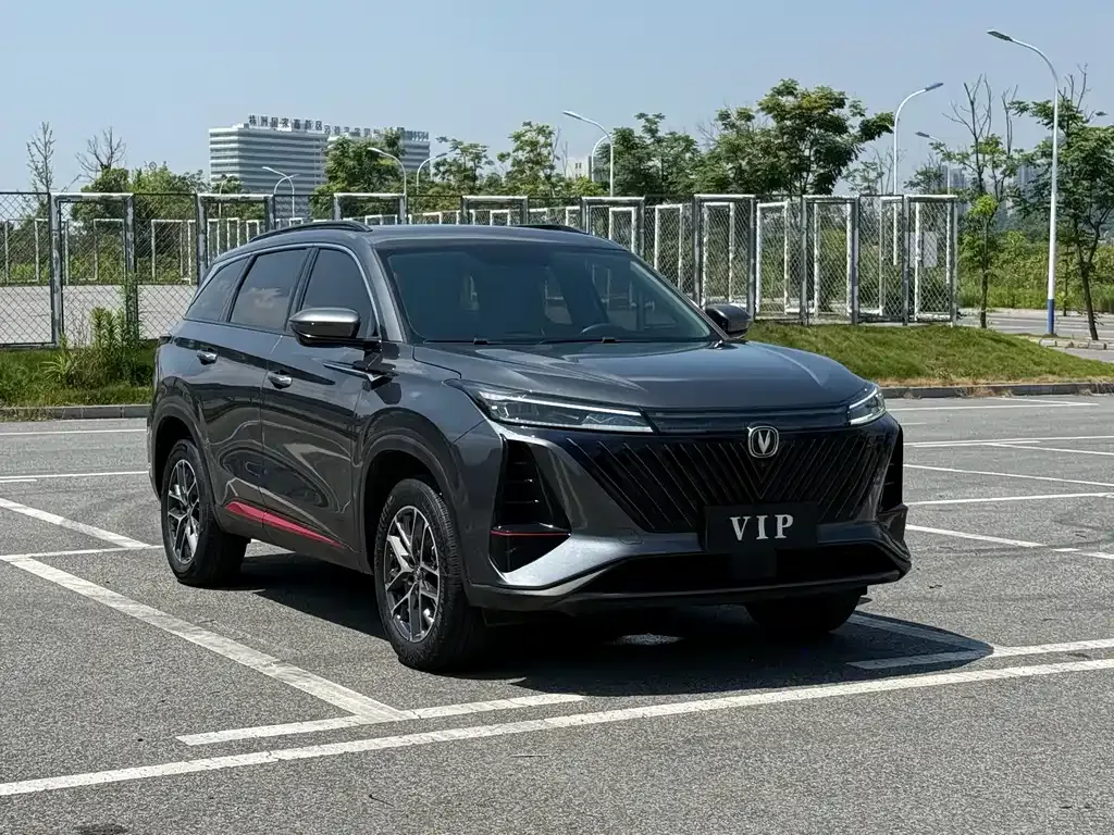 Changan CS75PLUS — фото 7