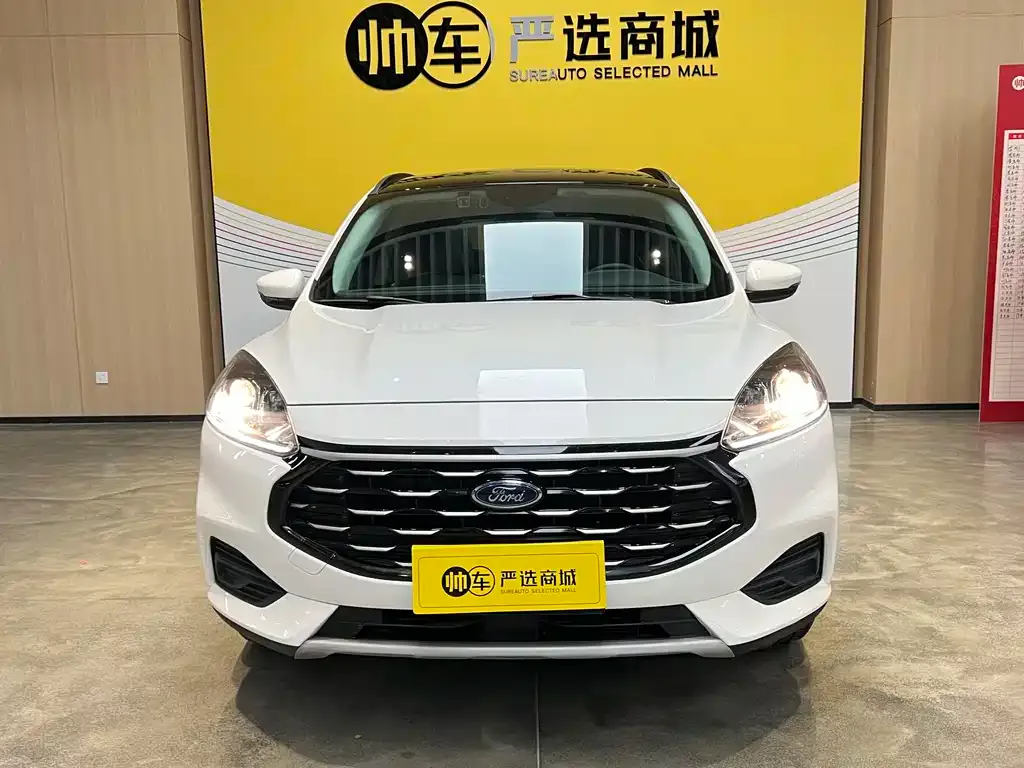 Ford Escape 2023 из CN, фото 5