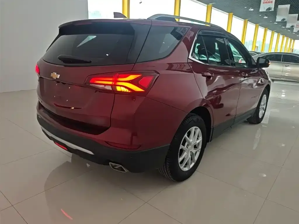 Chevrolet Equinox 2021 из CN, фото 8