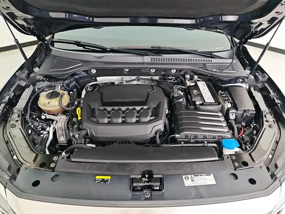 Volkswagen Passat — фото 10