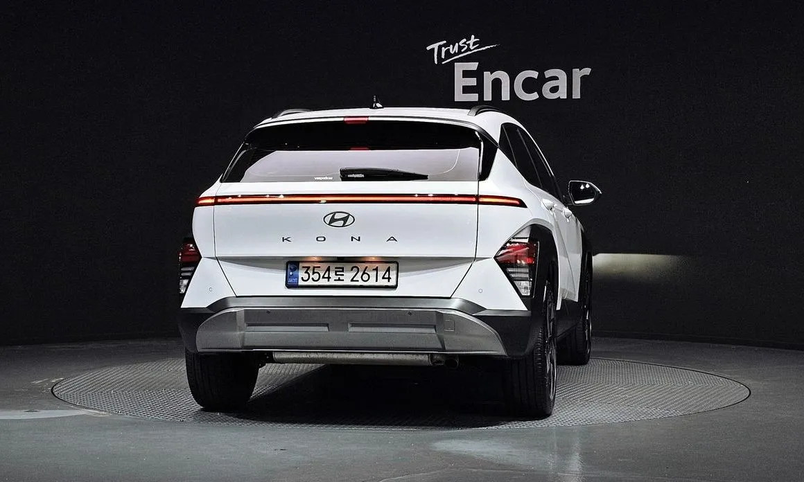Hyundai Kona — фото 9